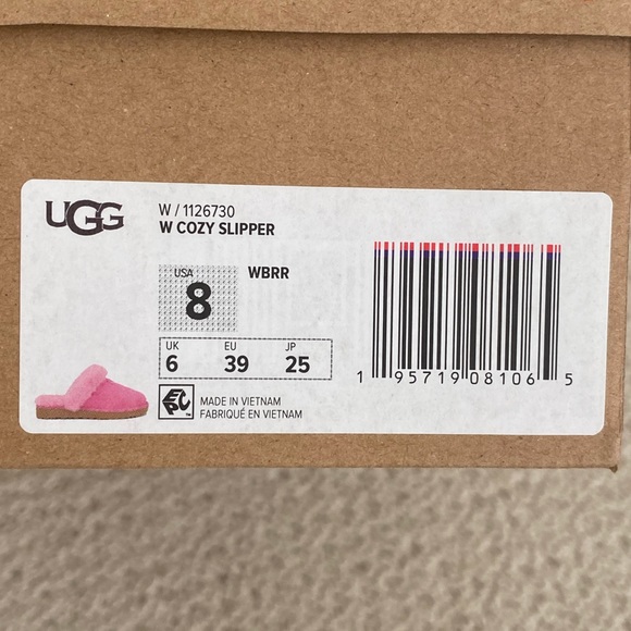 UGG Cozy Slippers - Picture 8 of 8